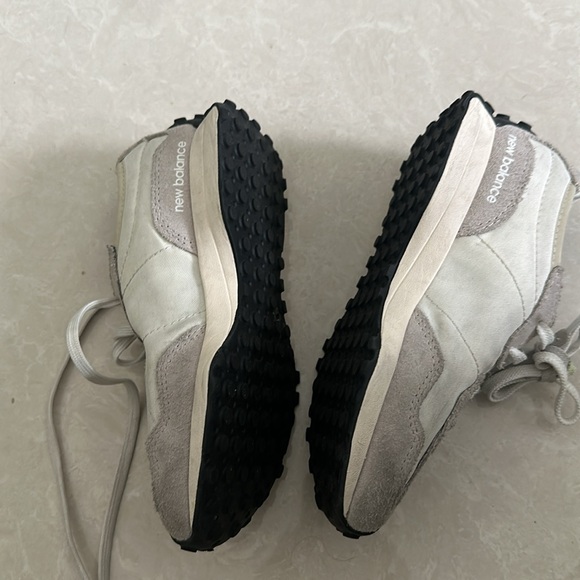 COPY - Good condition - Picture 2 of 2